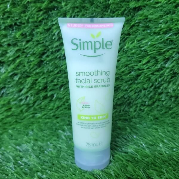 Simple smoothing facial scrub